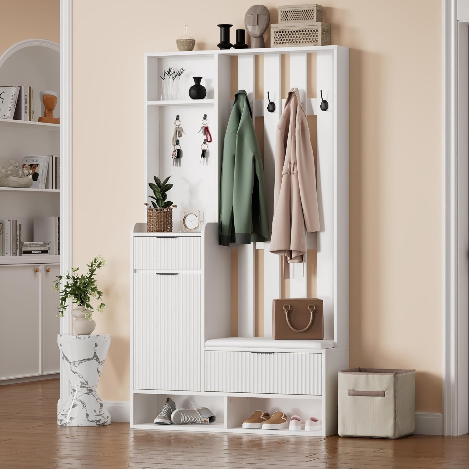 Garderobenset mit Schuhbank, 2 Schubladen, Turen und Wandpaneelen fur den
